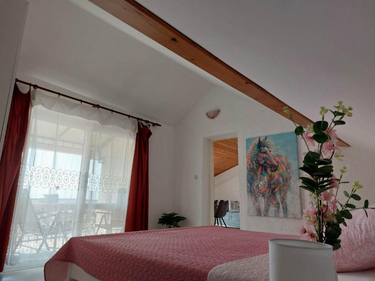 Apartmani Mare Szybenik Zewnętrze zdjęcie